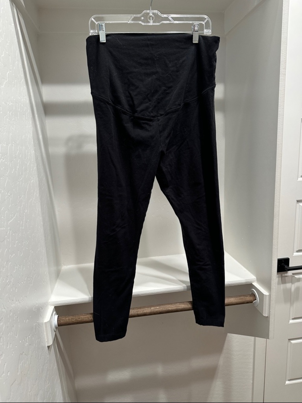 Old Navy Maternity Black High-Waist Leggings